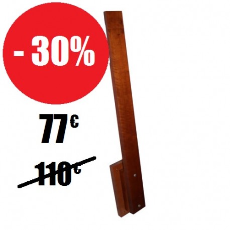 Poteau de makiwara en bois